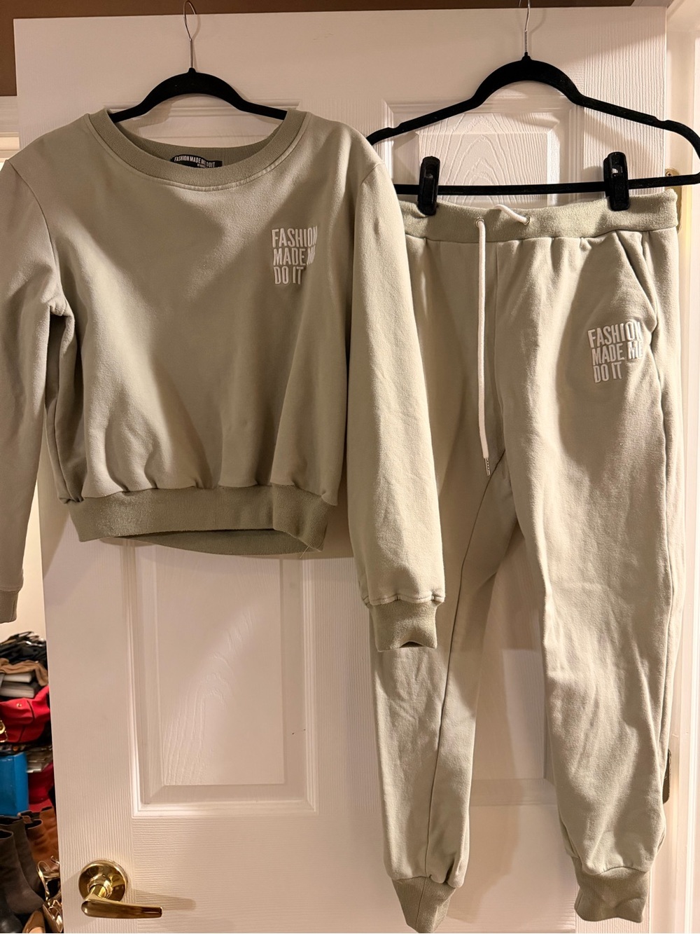 Women's Sage Green Sweatshirt and Jogger Set - Fashion Made Me Do It